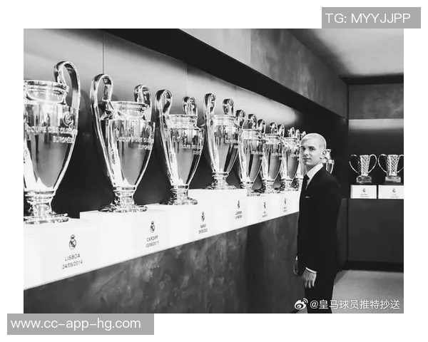 国米关注帕斯居莱尔或马斯坦托诺橡树资本欲提升品牌形象