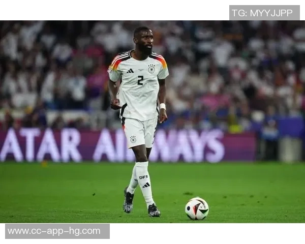 巴萨考虑引进巴斯托尼但面临财政压力难以实现转会